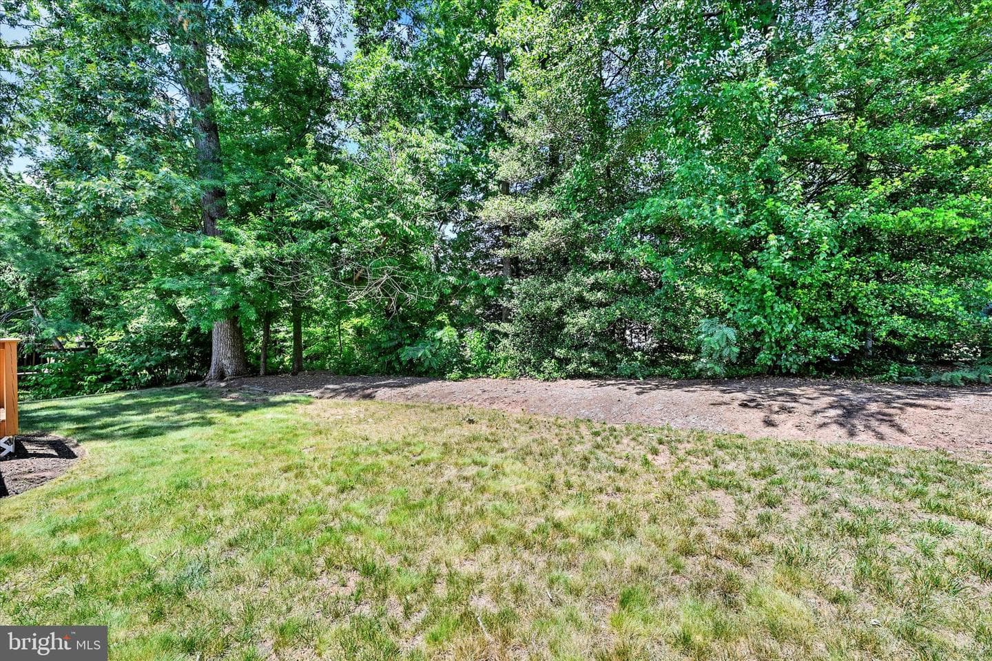 268 Shakespeare Drive photo 34
