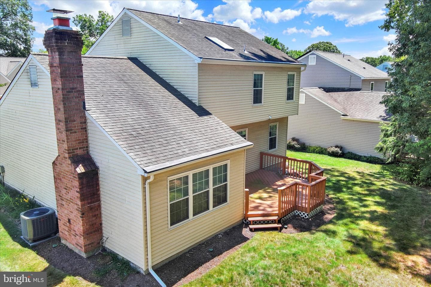 268 Shakespeare Drive photo 68
