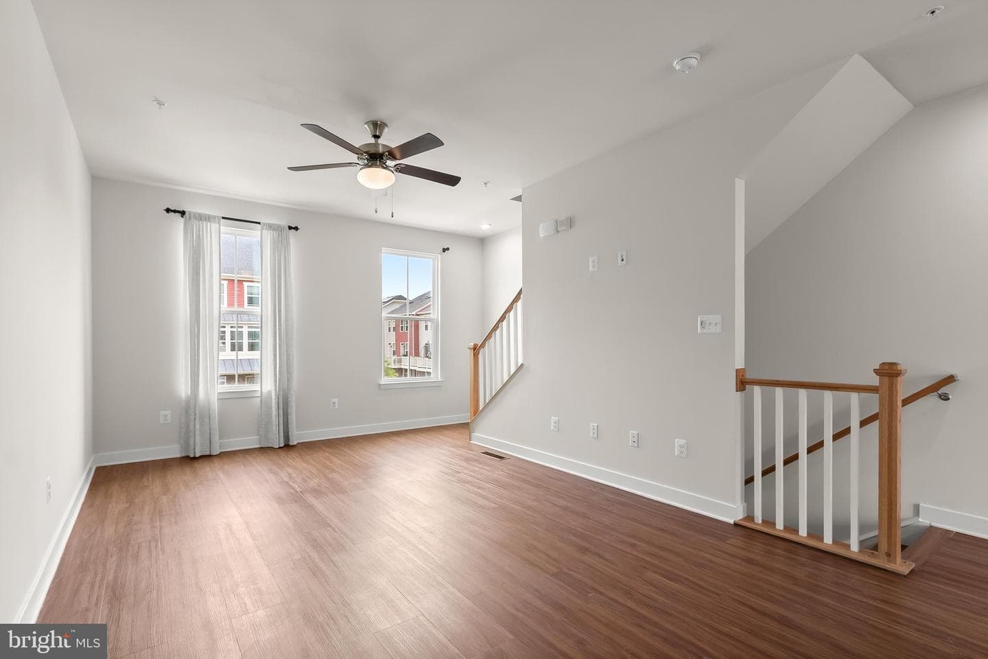 8108 Dewey Place photo 17