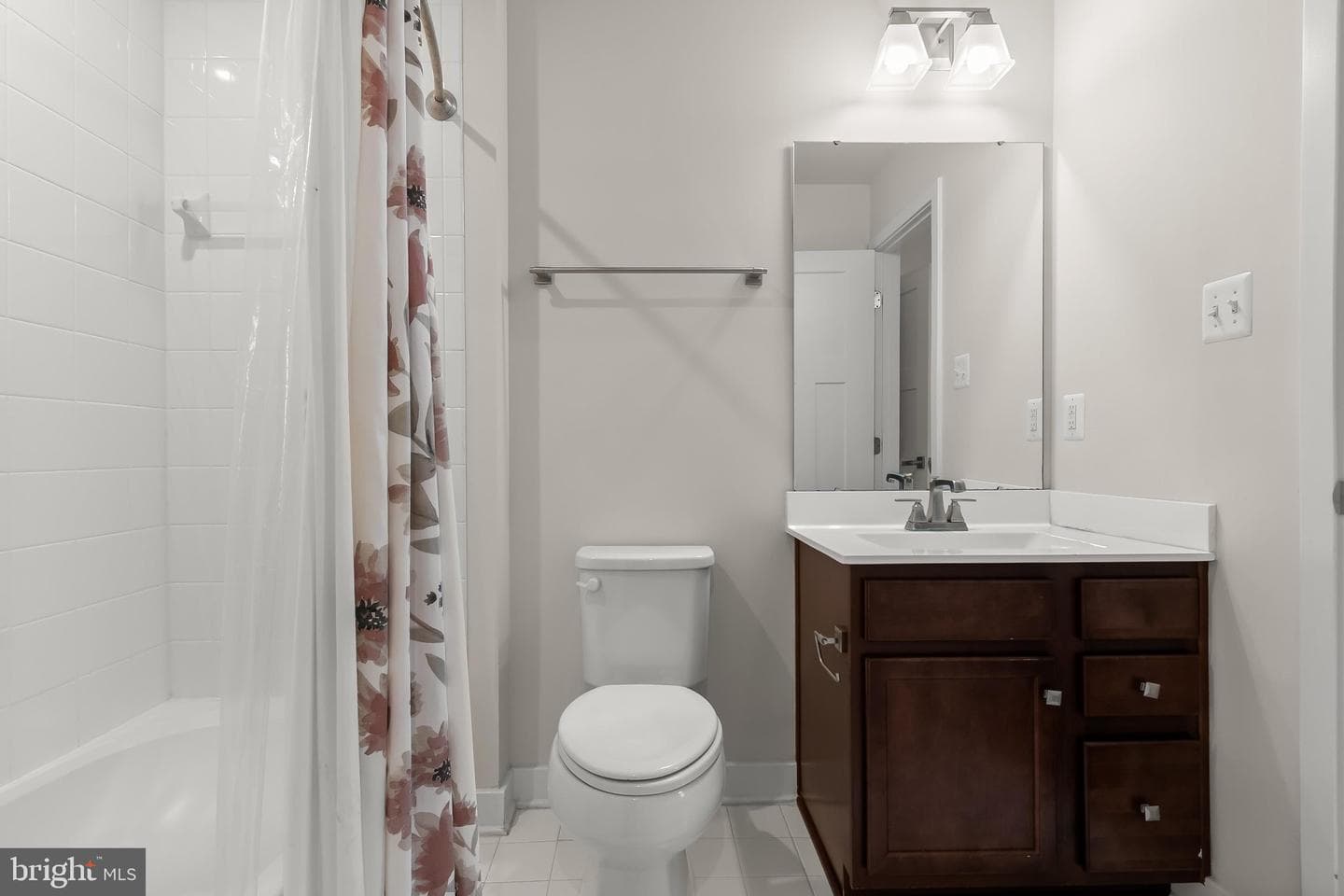 8108 Dewey Place photo 5