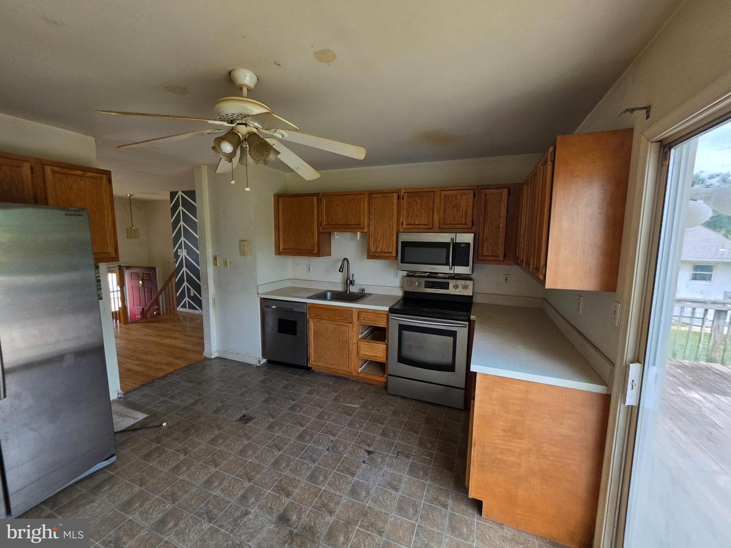 5705 Redmond Street photo 15