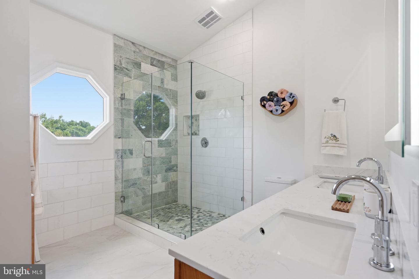 8418 Geneva Road photo 14