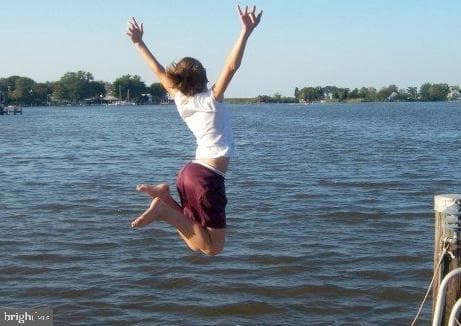 1098 Magothy Circle photo 38