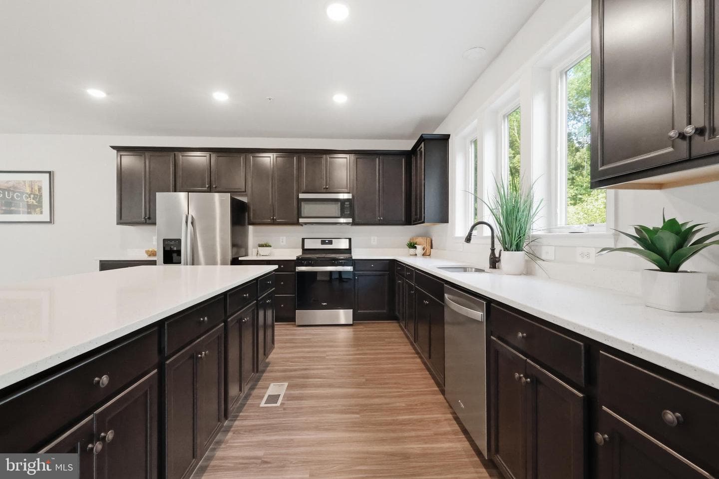 3272 Watershed Boulevard photo 8