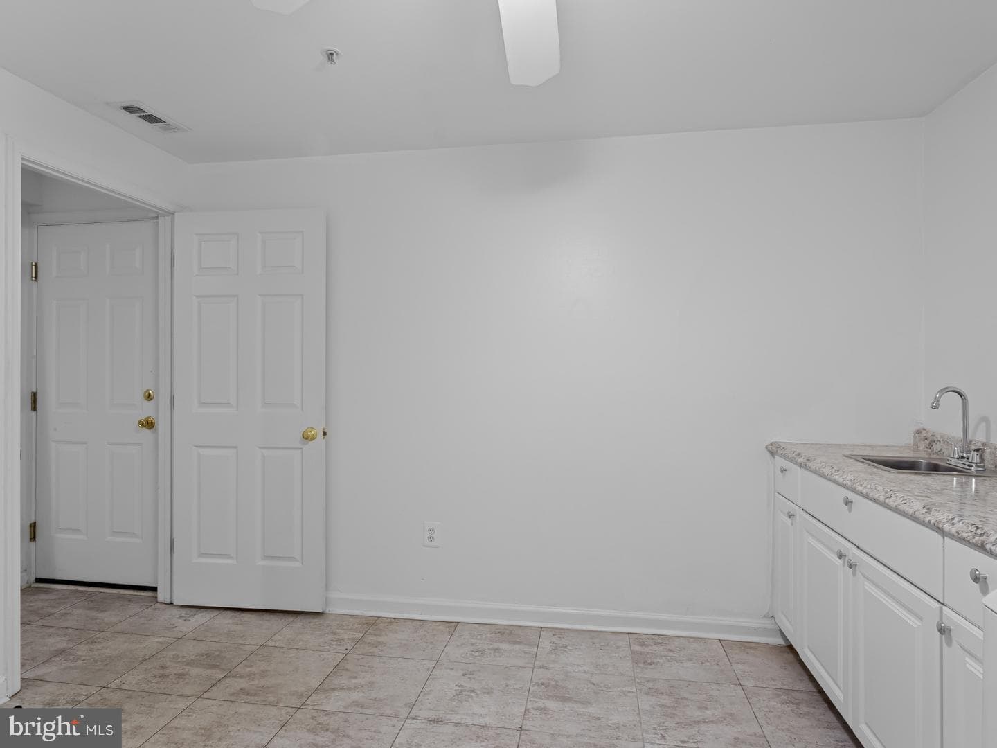 6609 Fable Court photo 29