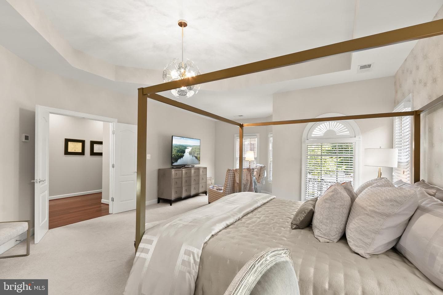 704 Brannock Terrace photo 37