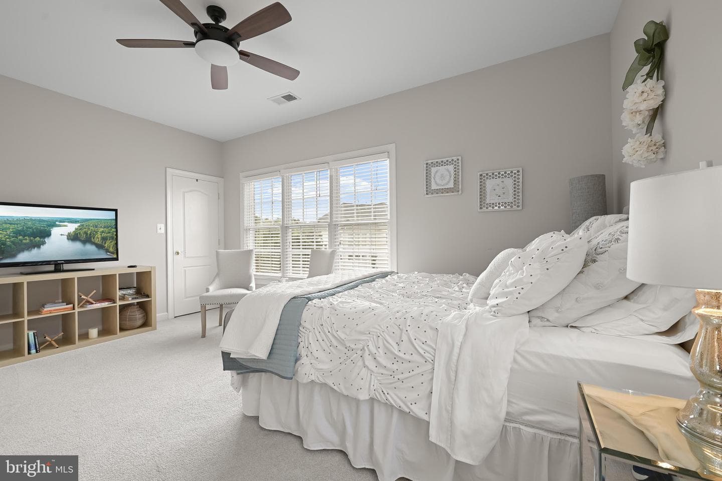 704 Brannock Terrace photo 48