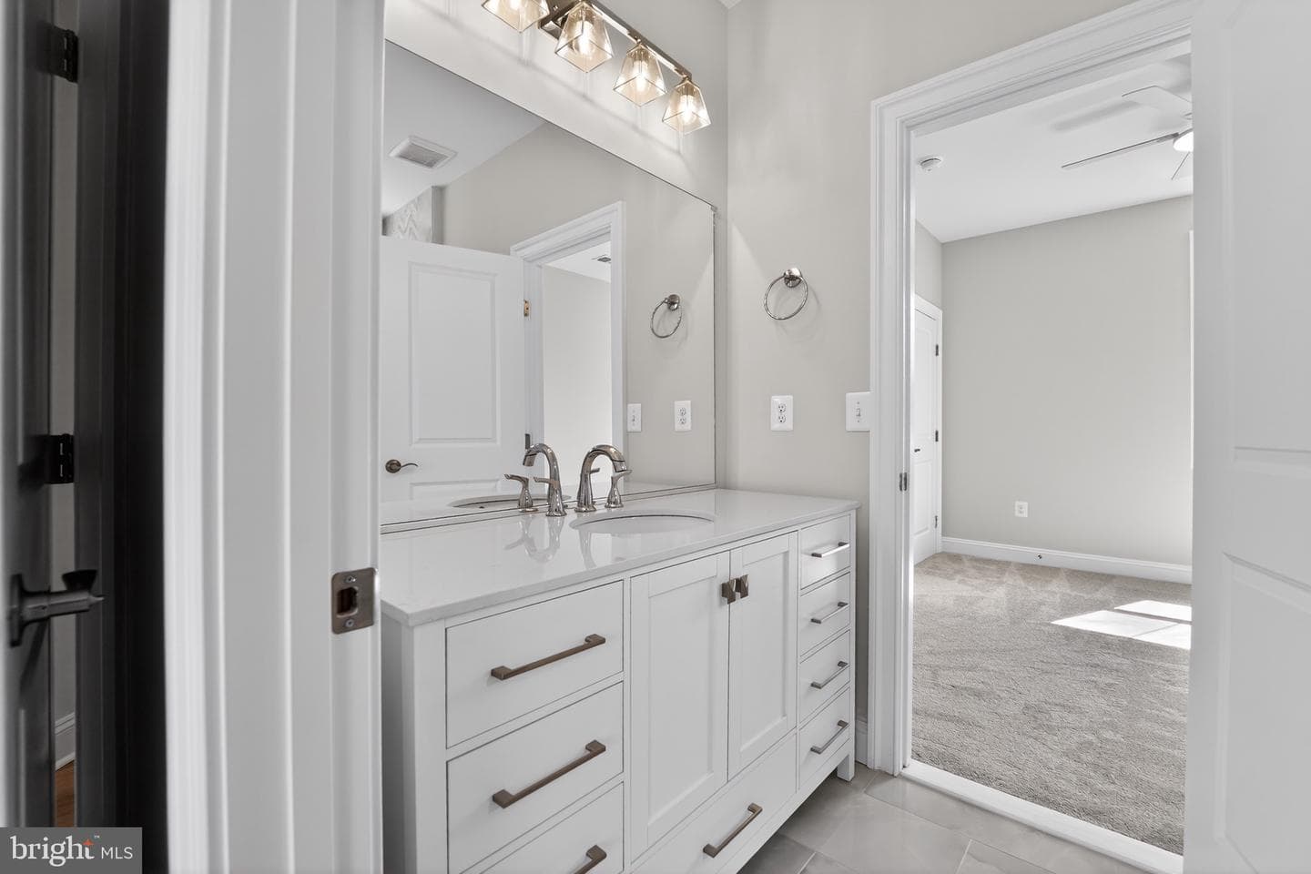 610 Echo Cove Drive photo 34