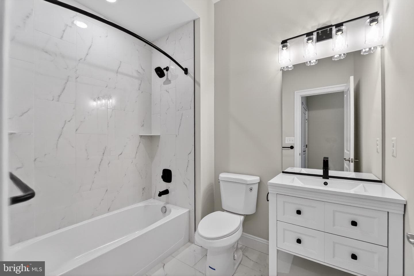 610 Echo Cove Drive photo 35