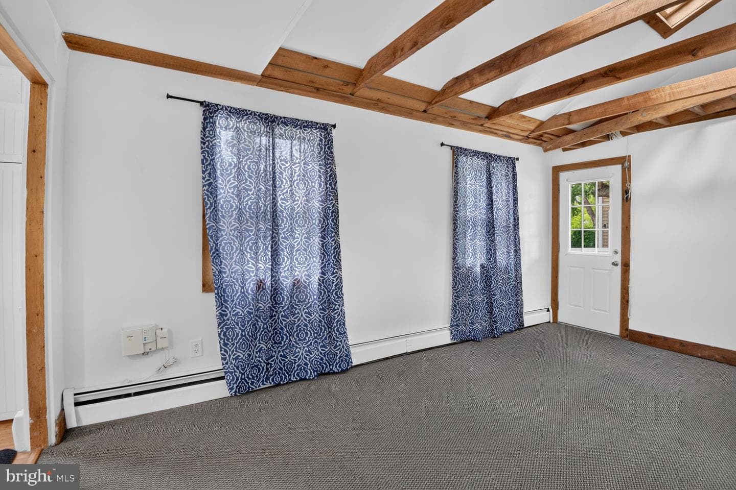 303 Holly Road photo 10