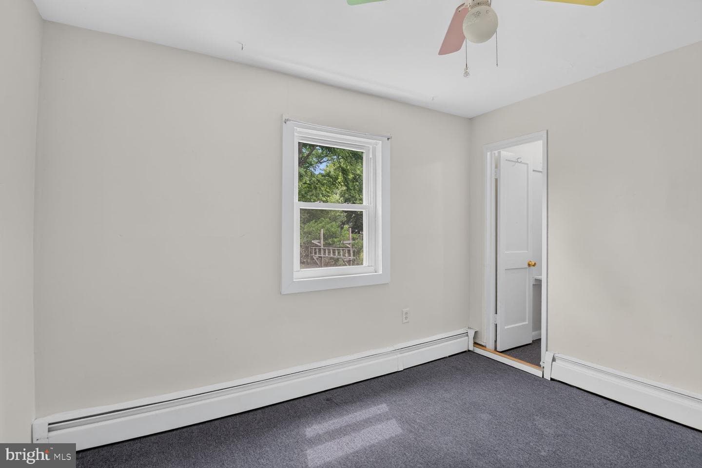 303 Holly Road photo 15