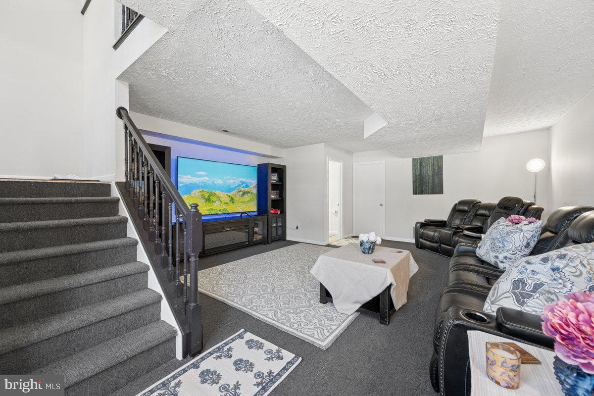 304 Washington Boulevard photo 18