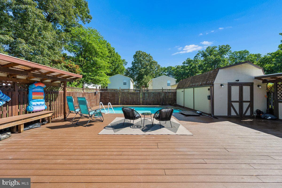 304 Washington Boulevard photo 23