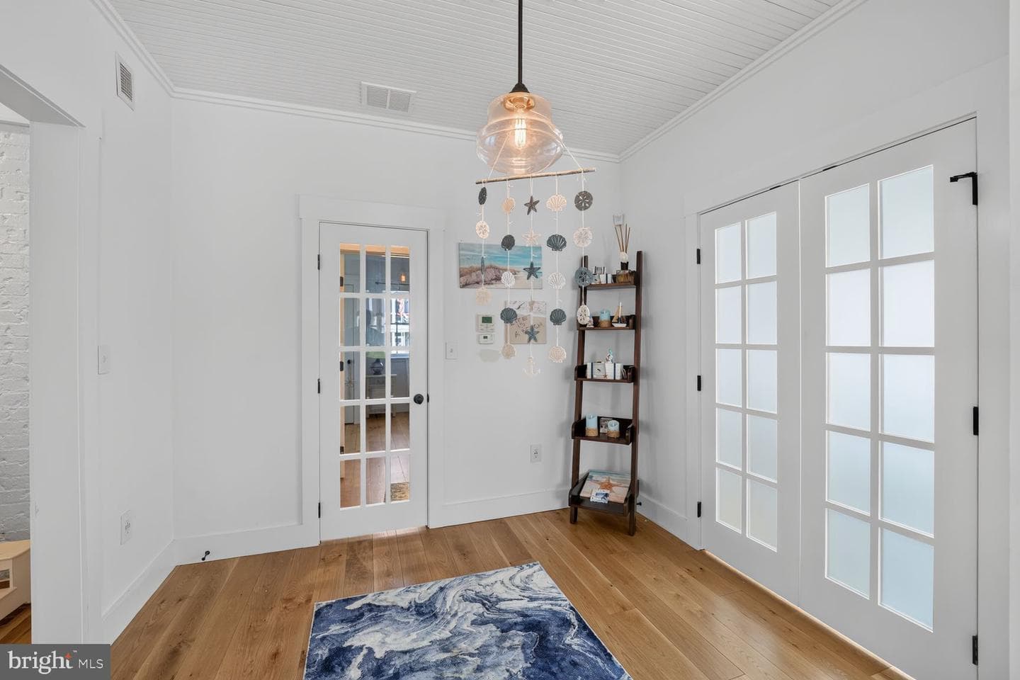 626 Irvin Avenue photo 16
