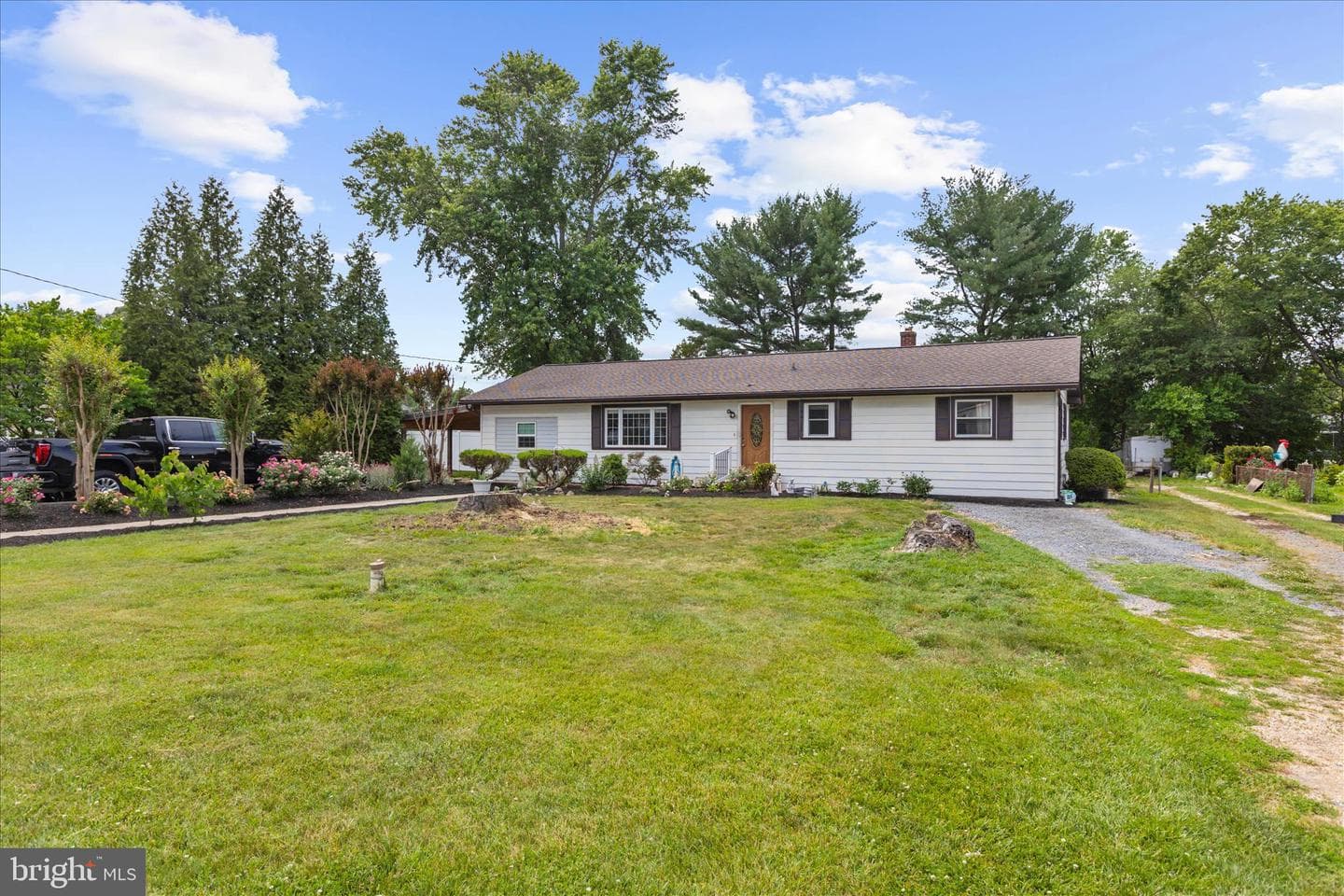 949 Oakdale Circle, Millersville