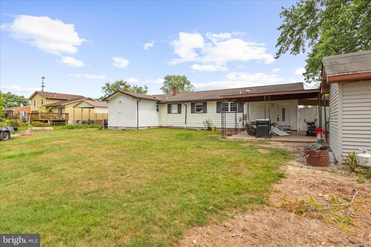 949 Oakdale Circle photo 46