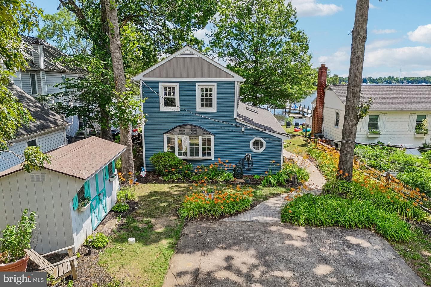 275 Gibson Road photo 36