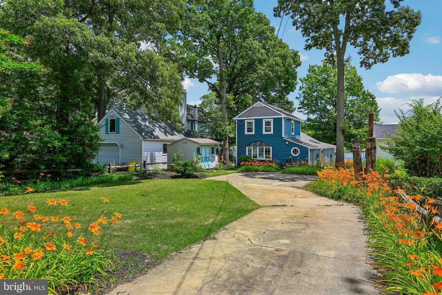 275 Gibson Road photo 58