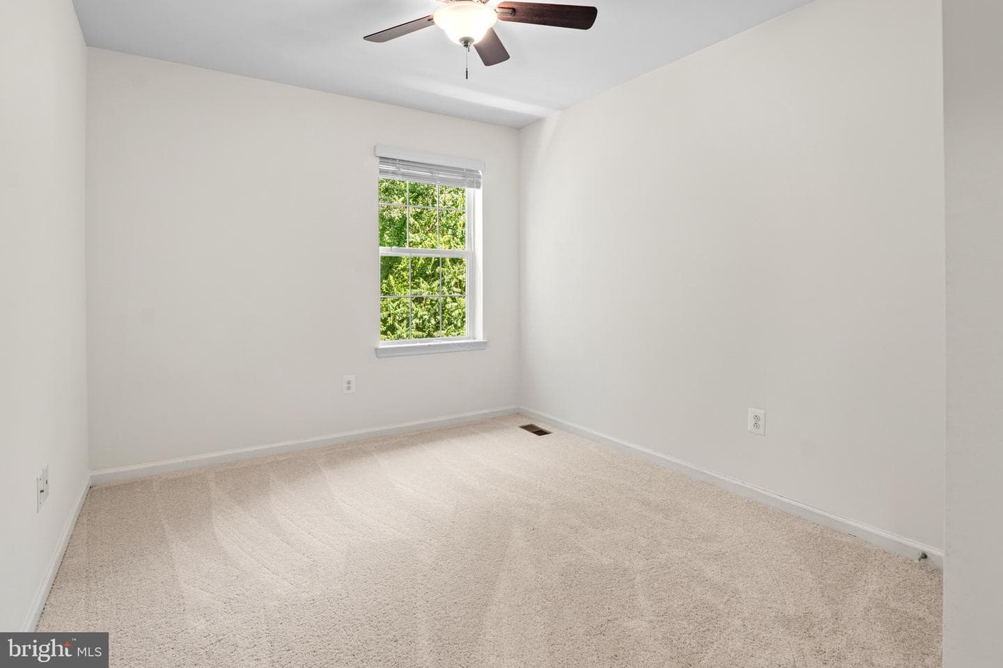 7539 Ivybrook Lane photo 24