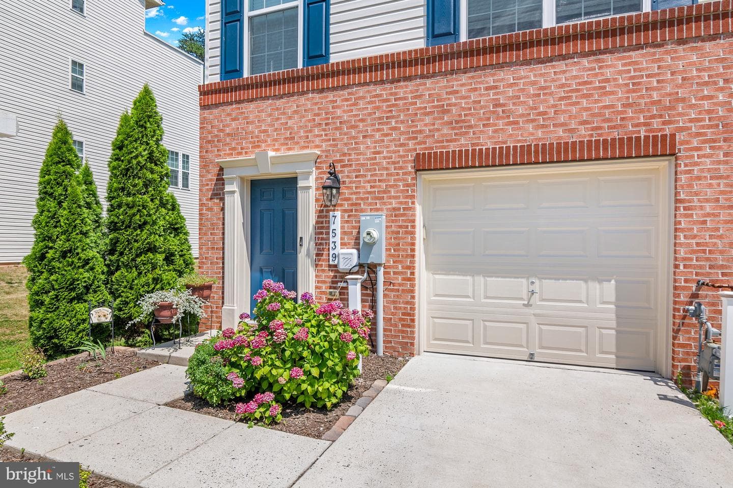 7539 Ivybrook Lane photo 3
