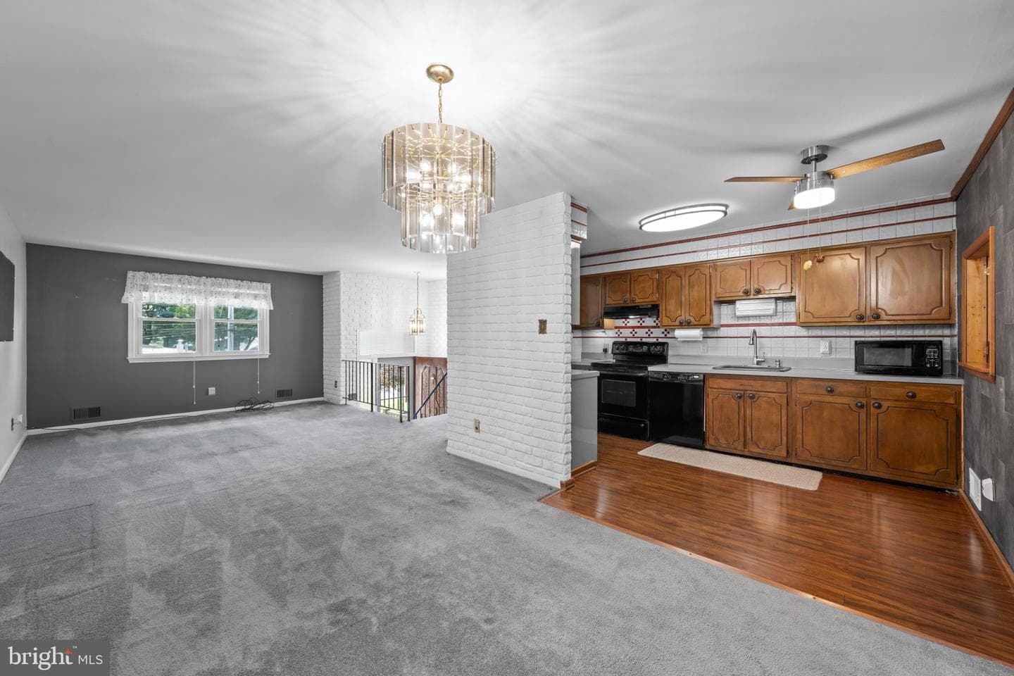 1247 River Bay Road photo 5