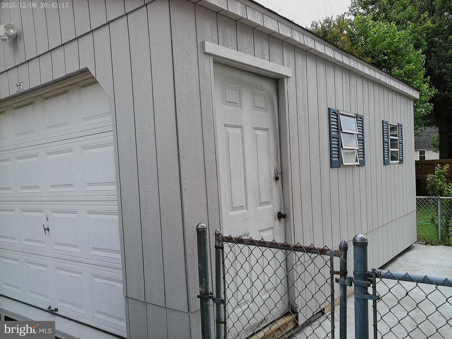 5226 6th Street photo 4