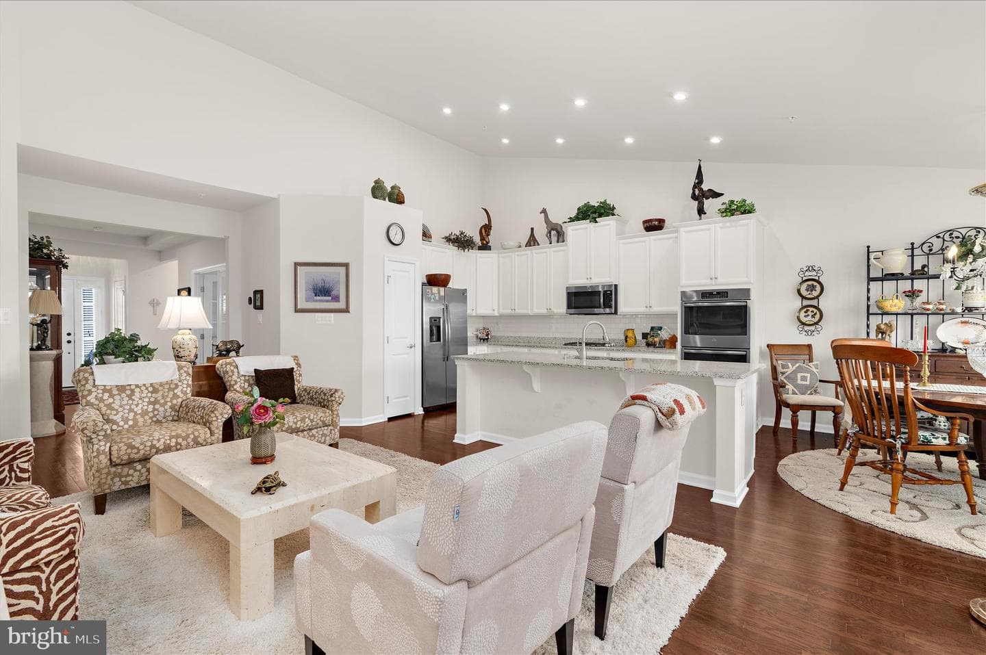 3017 Sunny Ridge Drive photo 4