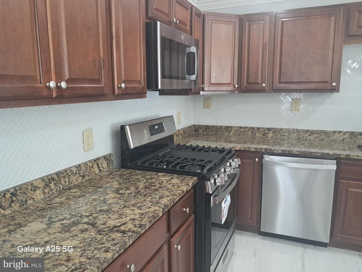 413 Baylor Road photo 6