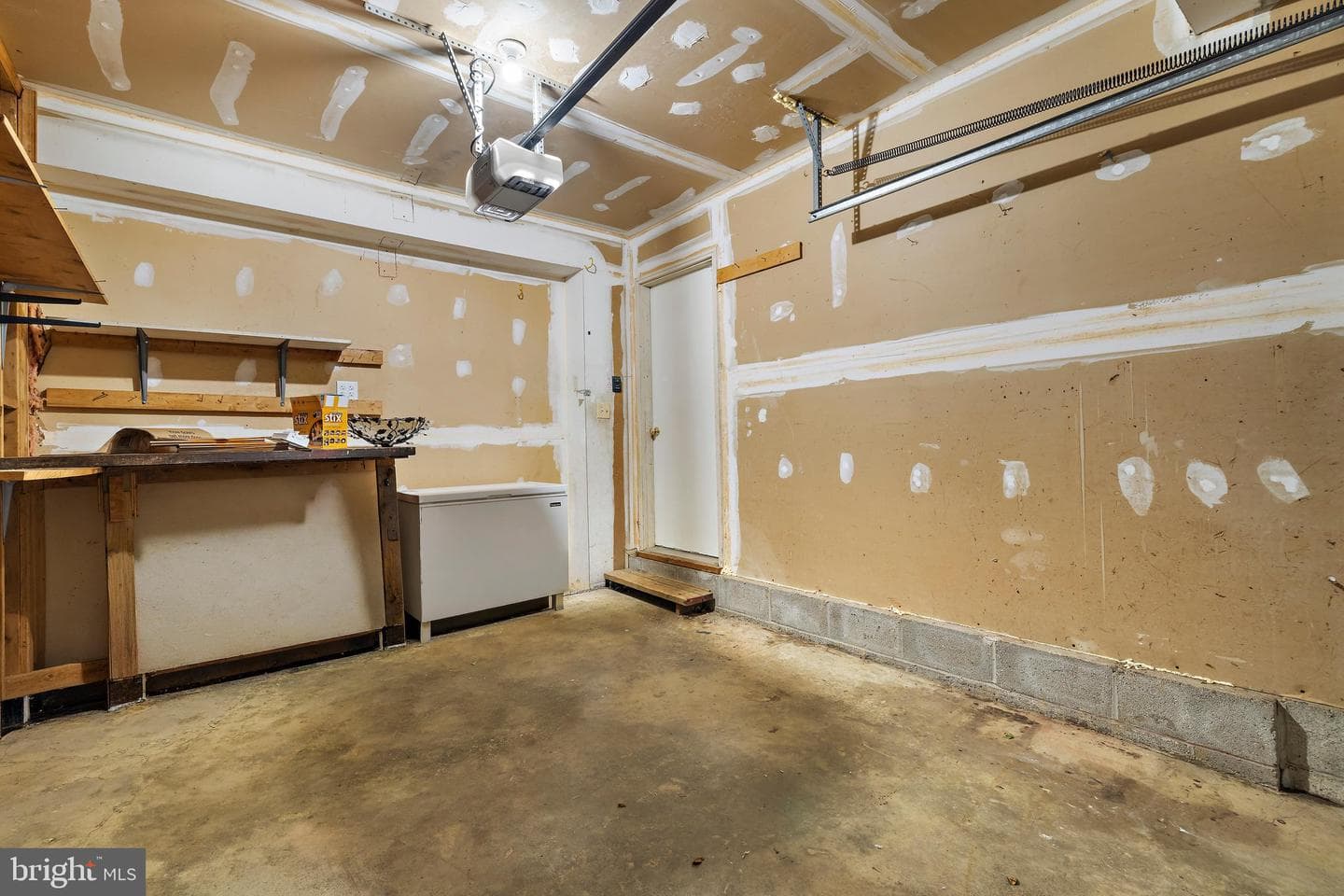291 College Manor Drive photo 50