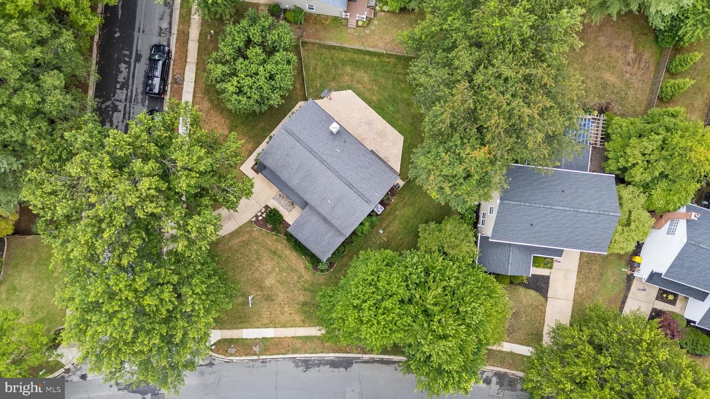 291 College Manor Drive photo 55