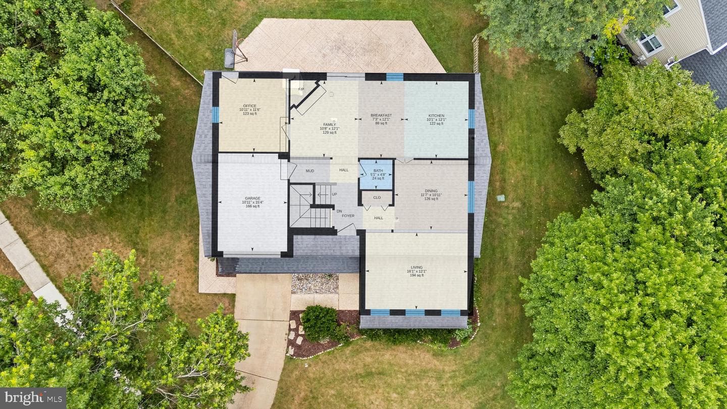 291 College Manor Drive photo 57