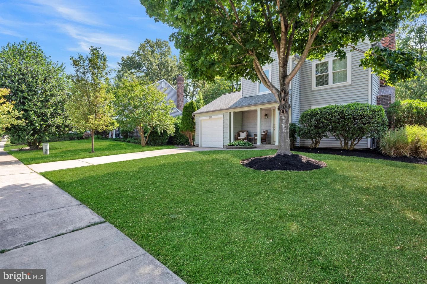 297 Tolstoy Lane photo 4
