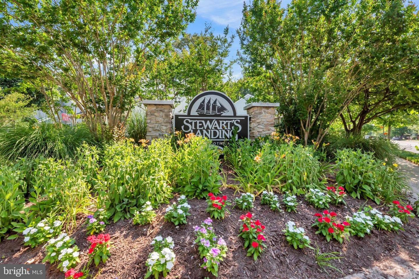 297 Tolstoy Lane photo 42