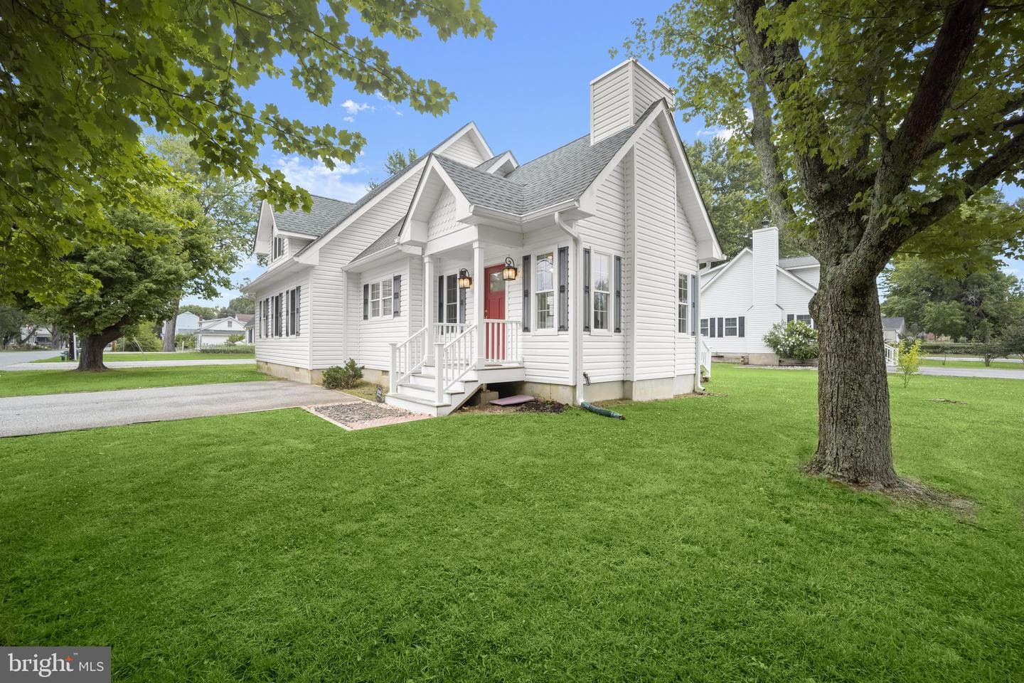 5222 Spring Avenue photo 3