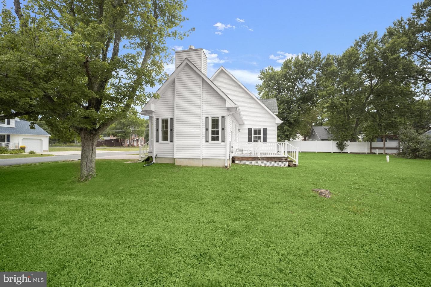 5222 Spring Avenue photo 33