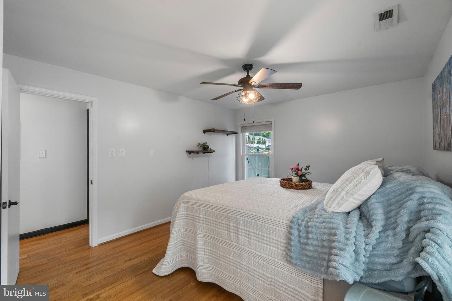 117 Oakwood Road photo 73
