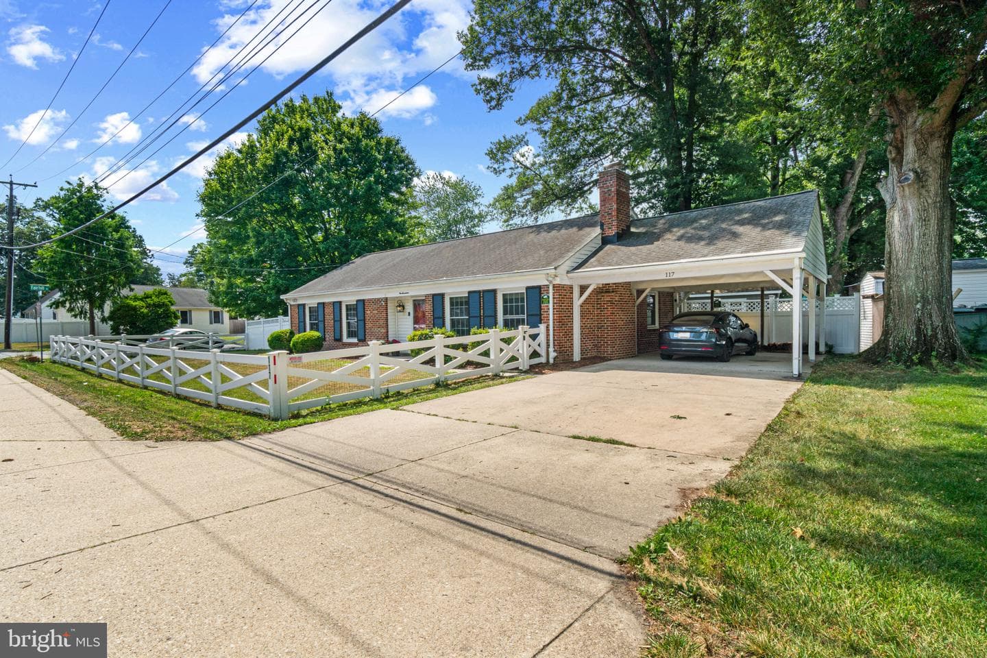 117 Oakwood Road photo 79