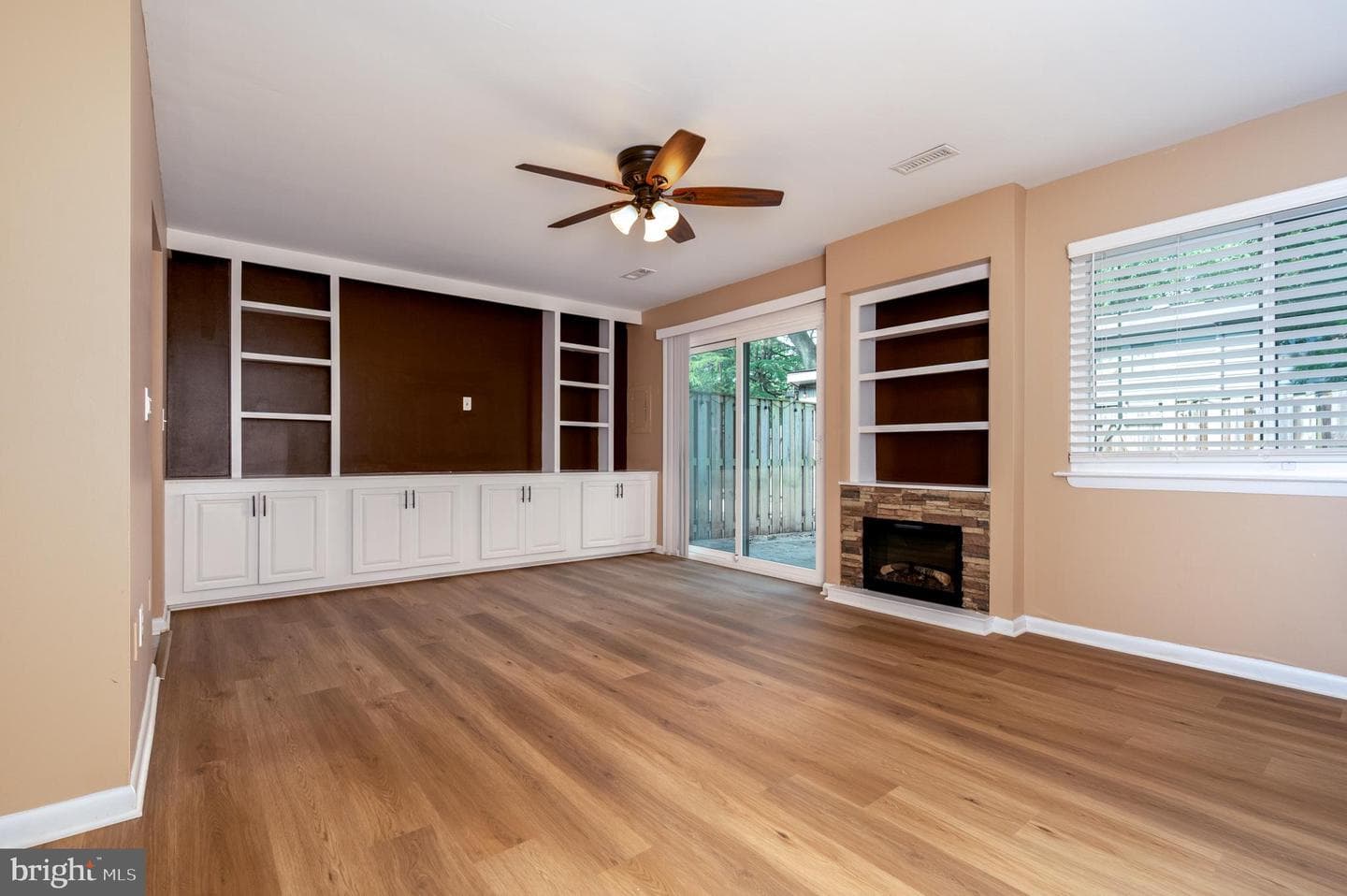 1008 Cedar Ridge Court photo 10