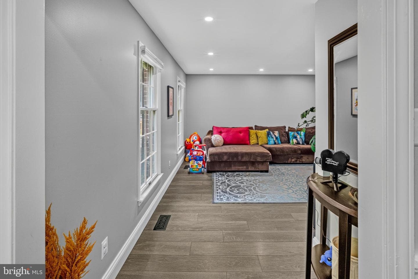 731 Intrepid Way photo 28