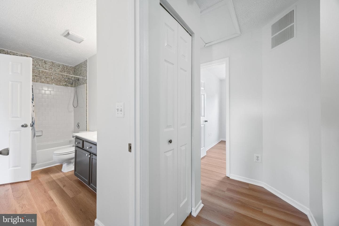 313 Cool Breeze Court photo 18