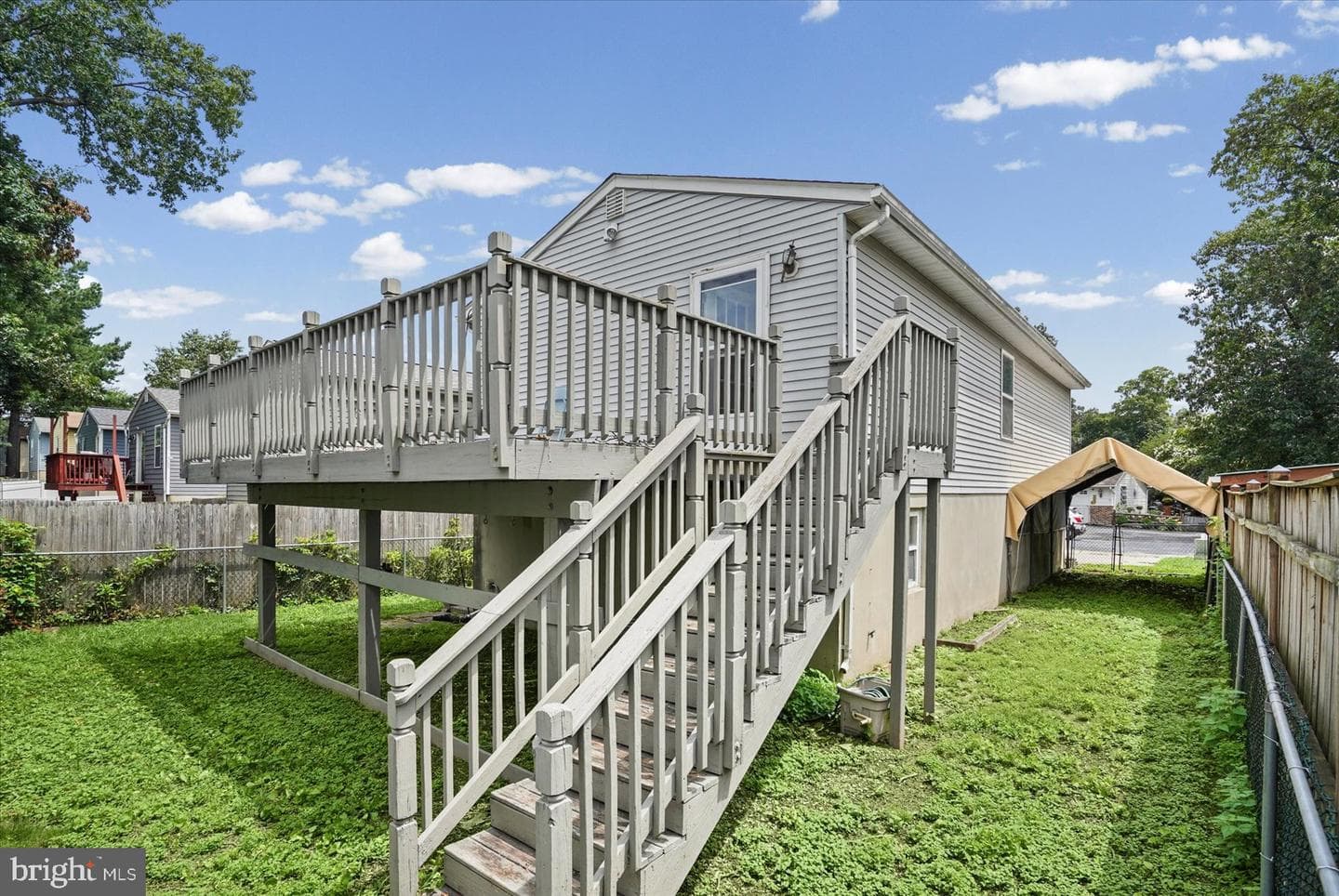 560 Elizabeth Lane photo 29