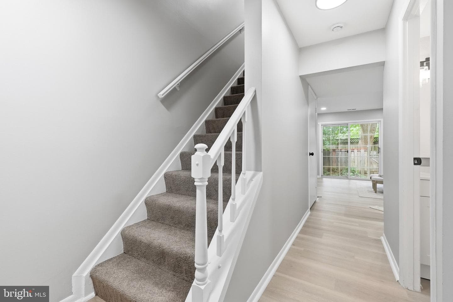 1814 Aberdeen Circle photo 21