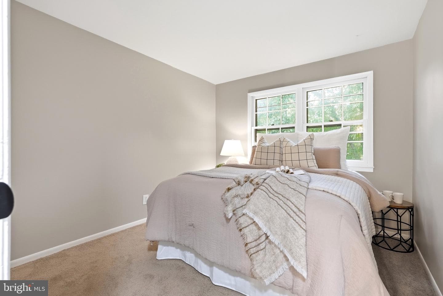 1814 Aberdeen Circle photo 35