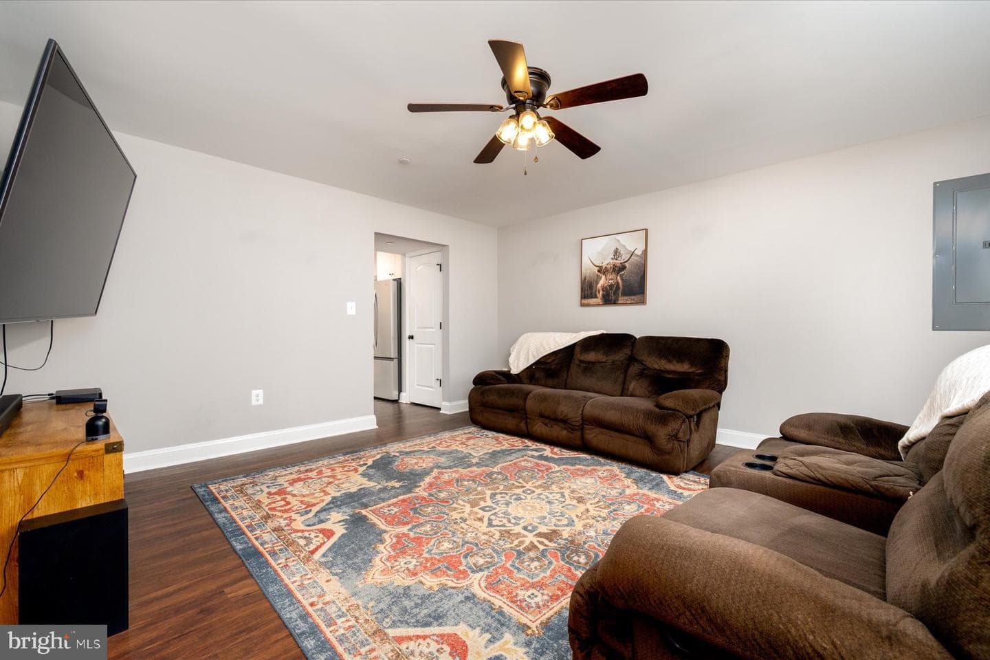 4909 Olive Street photo 10