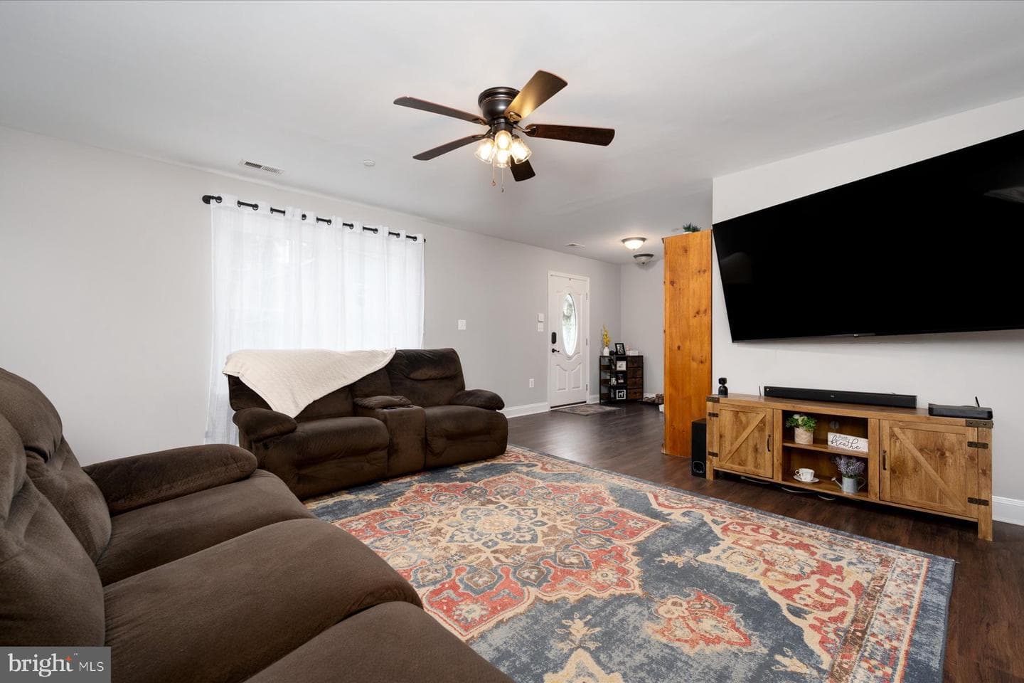 4909 Olive Street photo 11