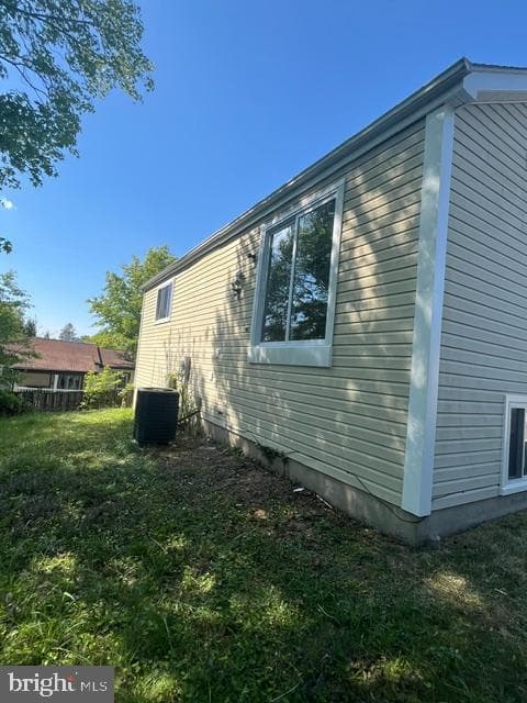 1407 Gesna Drive photo 3
