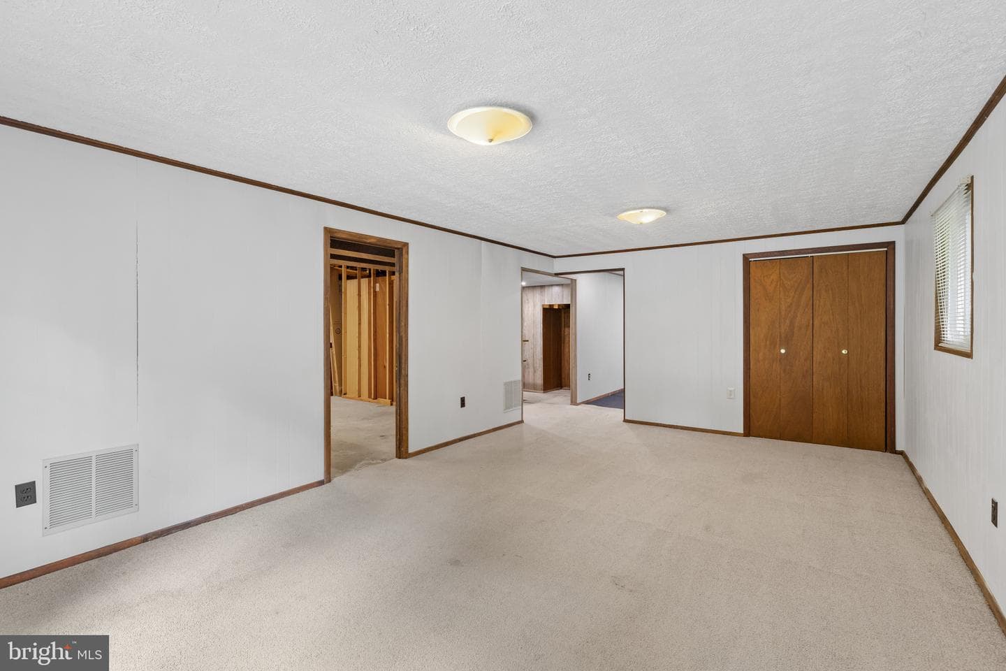 617 Wayward Drive photo 35