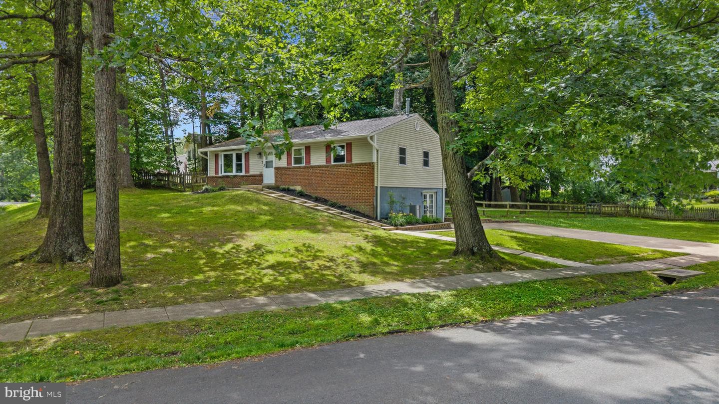 617 Wayward Drive photo 36