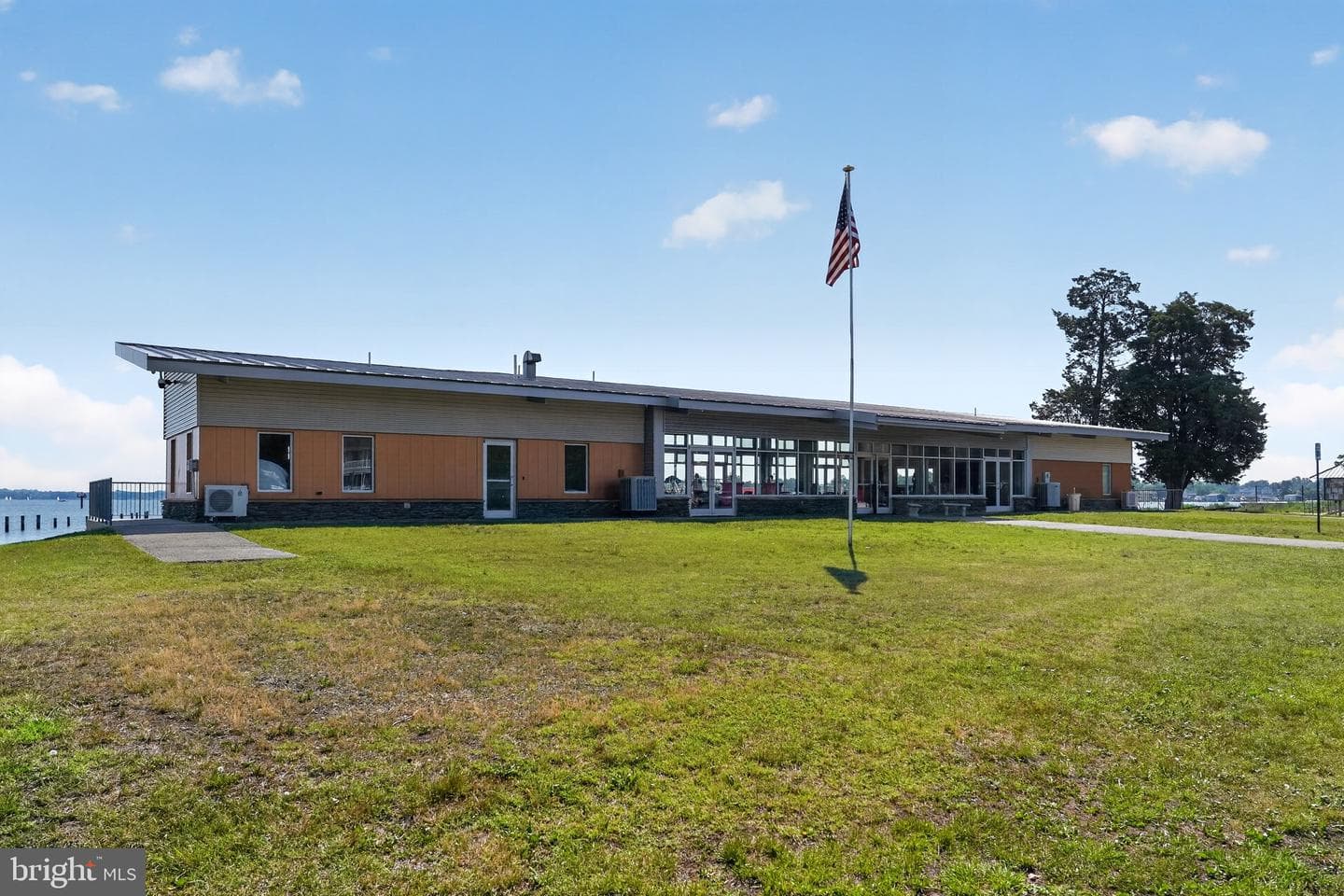 3670 5th Avenue photo 42