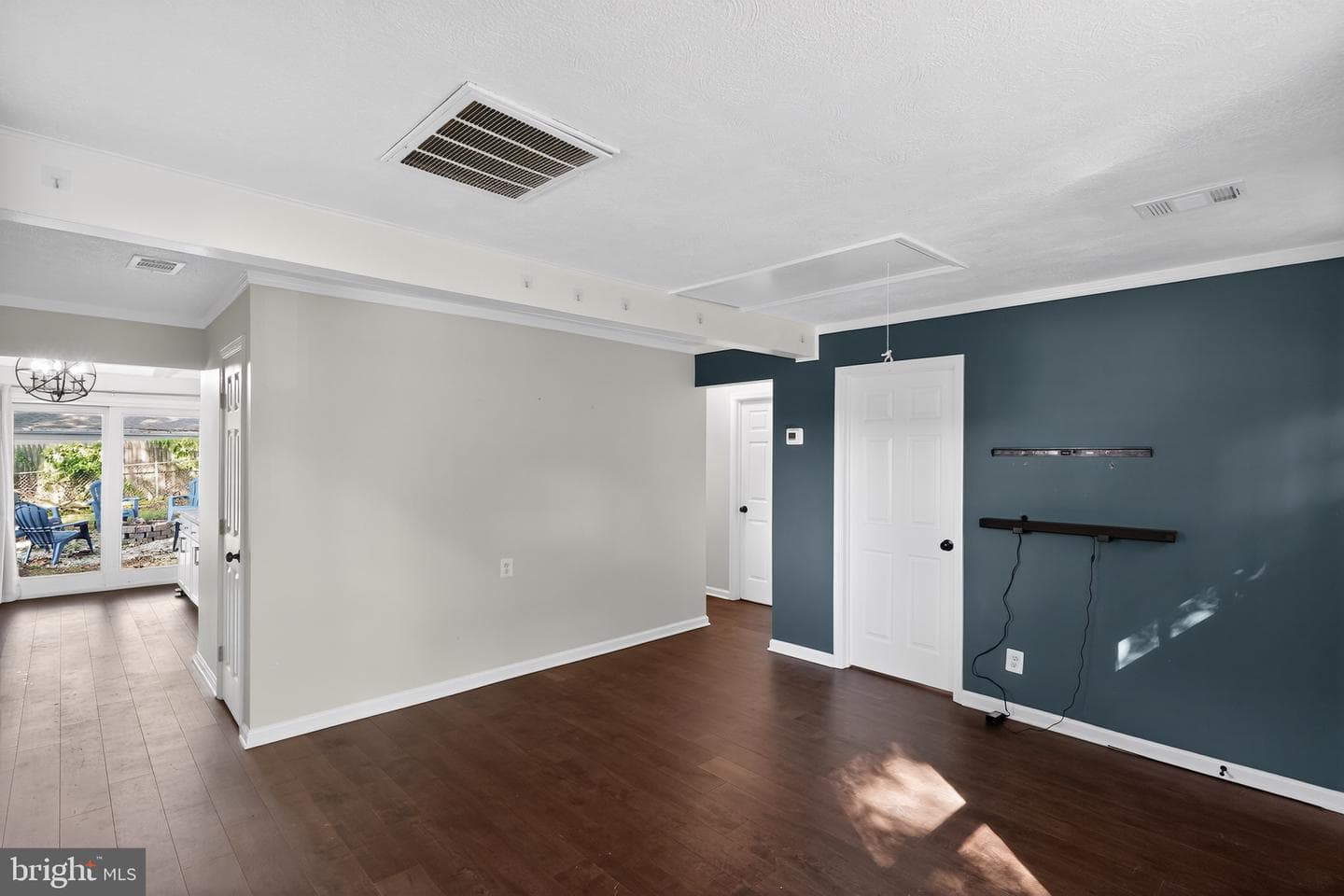 3670 5th Avenue photo 5